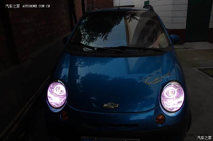 停车方便，外出自驾省油，配件便宜好维修