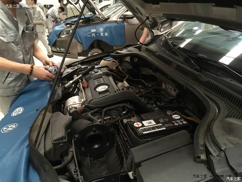 驾驶感觉不错，但颠簸路胎噪等外面声音较大，异响等小毛病稍多！