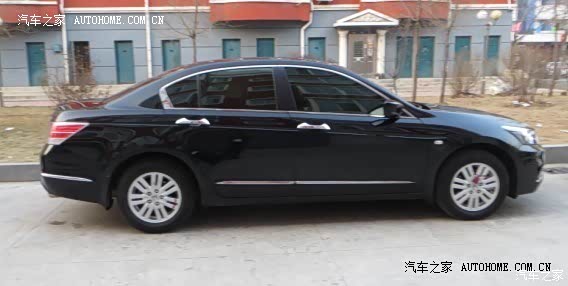 外观大气 内饰讲究 驾驶舒适 动力够用 总之一句话 性价比较高