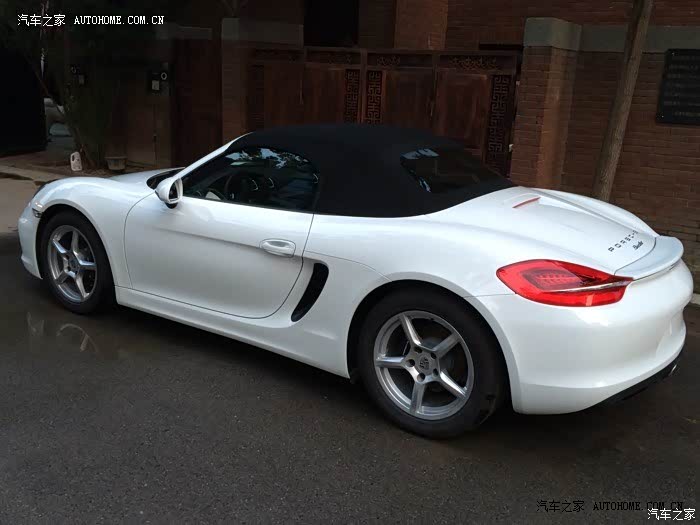 外观很赞，操控很稳，敞篷很拉风。