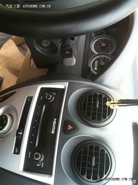 总体感受不错.空间同等车里面算不小啦；方向指向还行吧.减振偏硬