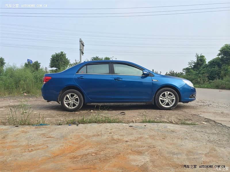 市区随心所欲 坡道和烂路纠结 