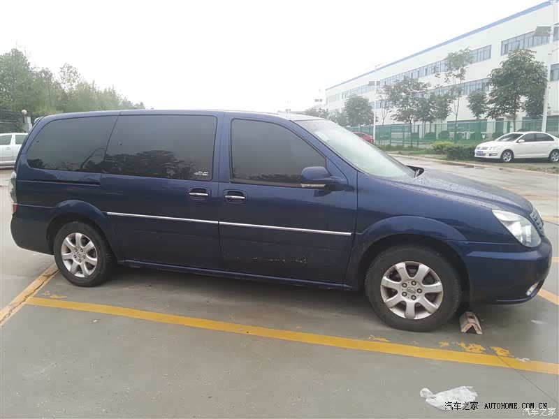 驾乘舒适，空间大，喜爱！