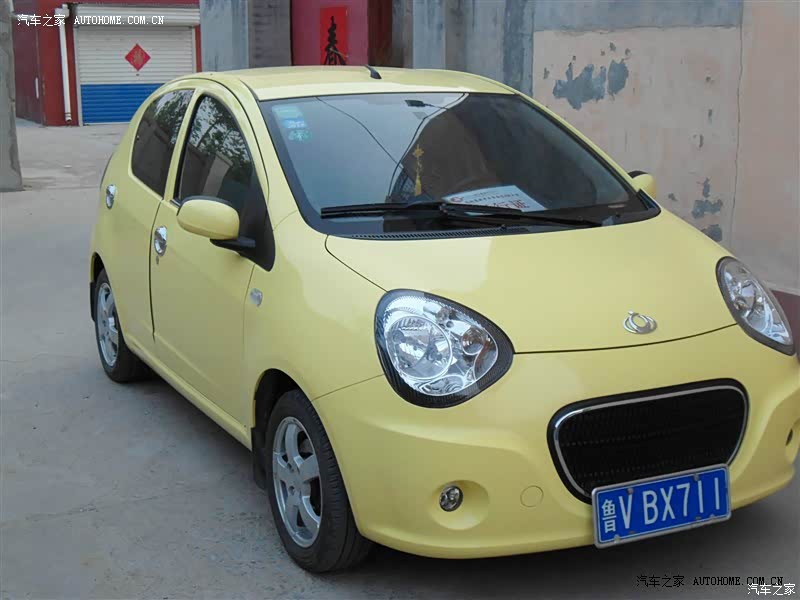 总体感觉还行，适合一家三口代步，油耗低，维修保养费用低