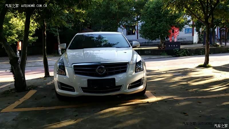 操控实在不错，动力实在强劲，性价比实在高，后排实在不宽！