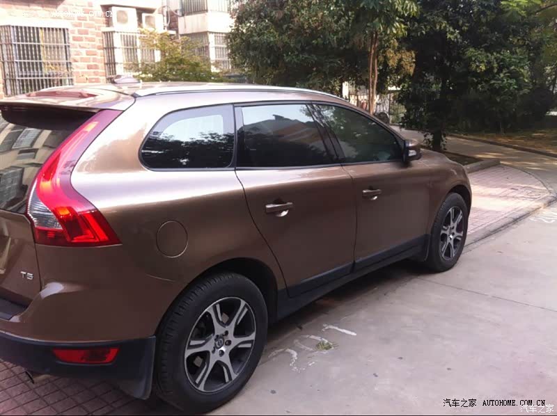 北欧的简约设计风格，和低调的品牌是我选择沃尔沃的初衷。 