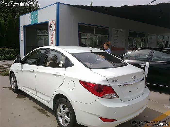 动力够用，油耗满意，跑高速噪音大