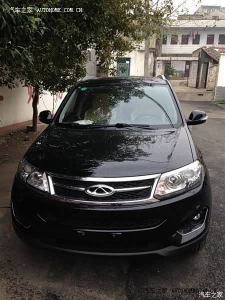 第一次图片看车感觉车不大，但当我看到实车后就深深地被吸引了。