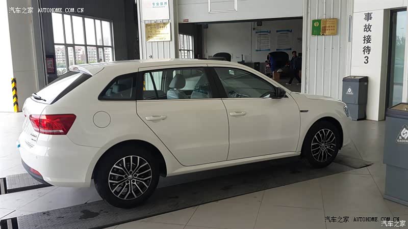 大爱朗行的外观，不错的空间以及油耗