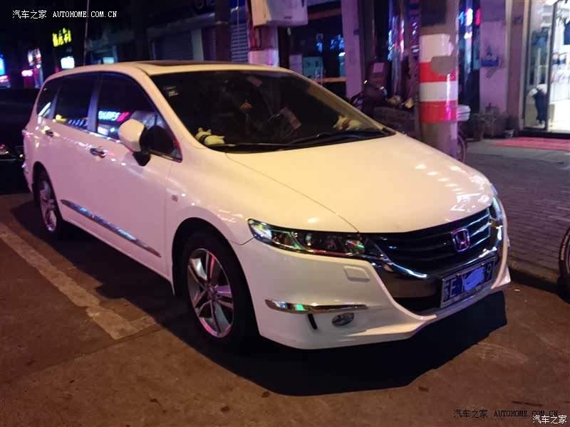 整体比较满意，家庭用车非常实用，一家人带着父母出去玩正好。