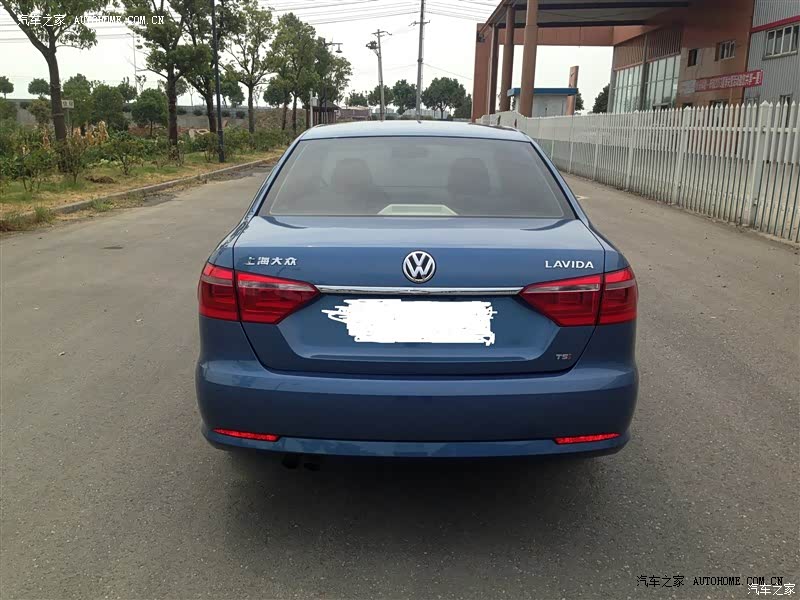 动力很足，外观也不错，操控性好，很喜欢！