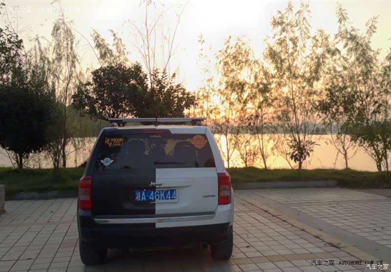 在当时购买的时候外观比较拉风。