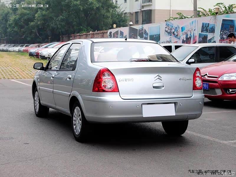 总体来说爱丽舍这款车对于家庭用车的我来说挺满意的