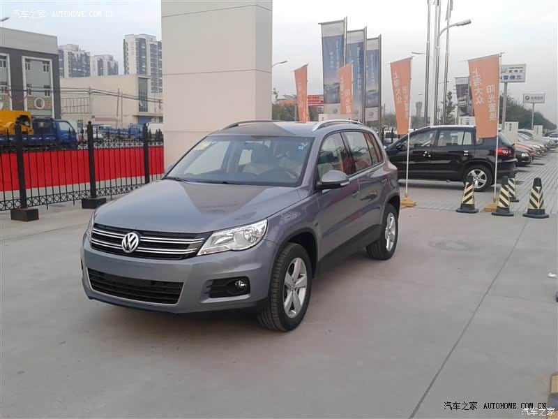 空间大，油耗适中，比较满意的一款SUV