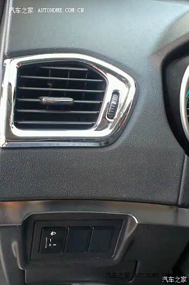 比较喜欢外观造型，内饰做工挺好，基本满意，动力较好