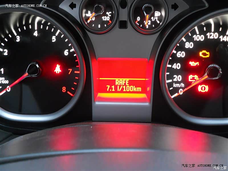 外表耐看，操控好，动力足。