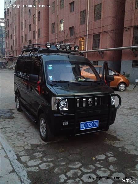 外观拾到完之后特别帅。越看越爱。但是舒适性不好。噪音大