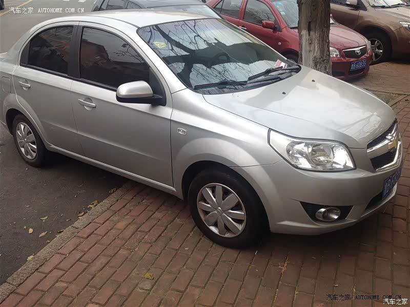 外观一般化，性能平平，刚刚够用吧