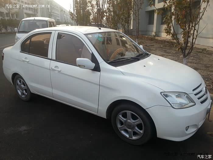 外形非常满意，油耗低3年没有大毛病，让人非常省心！