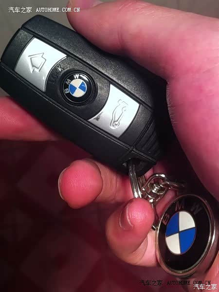 自己开的不多  感觉还是一款更讲究操控的车吧  性价比还是可以的