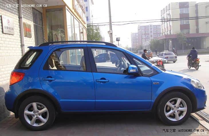 空间大，底盘高。