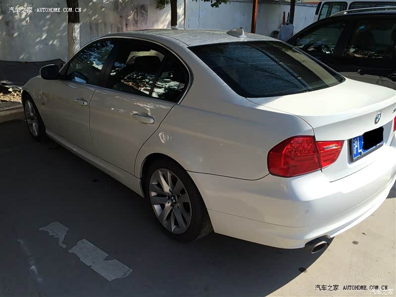 操作感明显，舒适度低，异响多，好开