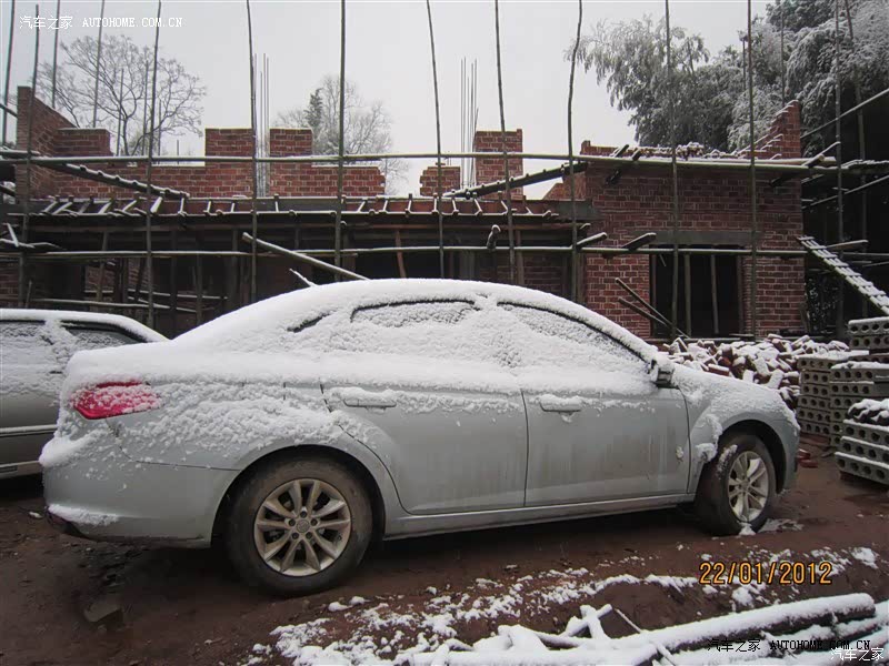 油耗有点大，外观大方