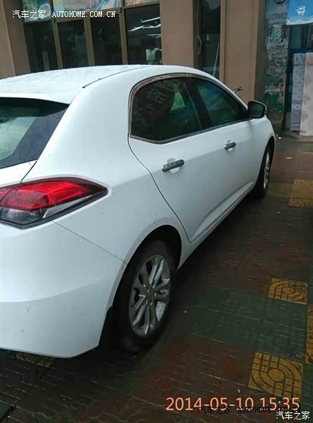 整车对我来说还是比较满意，停在哪里回头率，噶 噶地，真心舒服