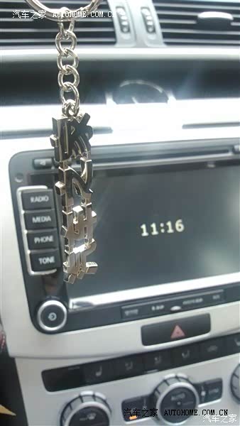 中级车之王迈腾