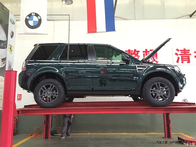 整体不错，内饰普通。