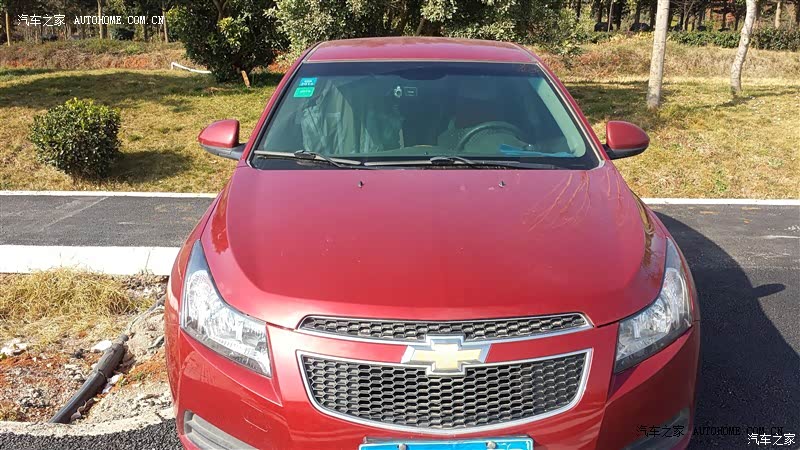 外观时尚，空间够用，油耗合理，起步略肉，操控不错，适合家用。