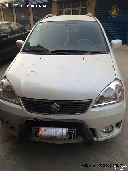 车辆外观好看，省油经济。