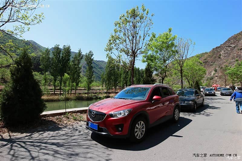 外观漂亮，省油，操控和轿车有一比。