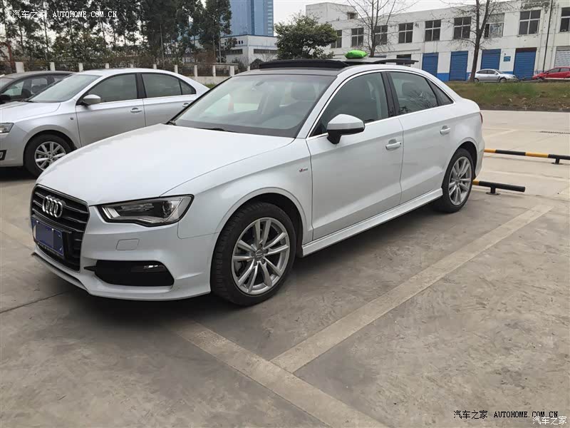 特别精致的小车