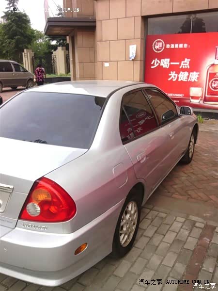 此车操控性好 动力强 省油