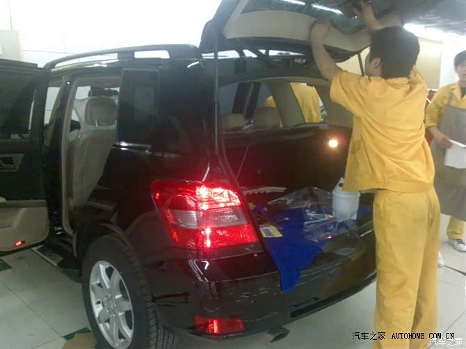 再次说明一下，这个车应该是2011款的进口版本。