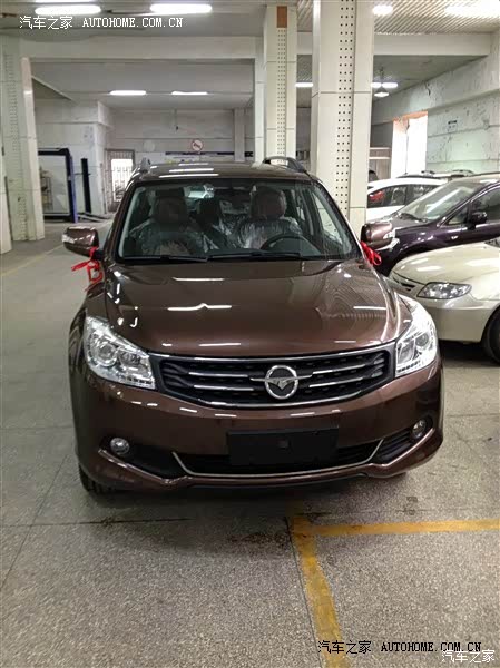 外观大气上档次，空间大，配置非常丰富，动力完全满足家庭需要！