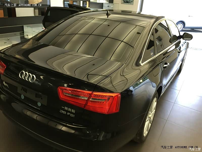 兼顾驾驶和乘坐乐趣，稳重，安静，舒适，大气！