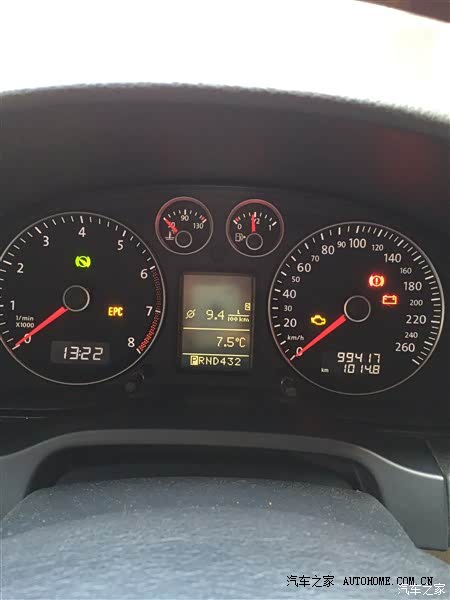 外形端庄，大气，底盘厚重，内饰高档，高速有安全感，适合我。