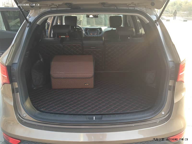 外观时尚空间宽敞加速给力操控精准谁用谁知道