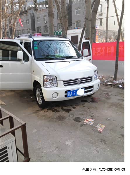 皮实、省油、小巧车身方便灵活、1.0的排量太肉了 拉货方便