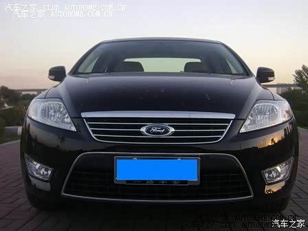 跑高速非常稳，给人倍加安全的感觉