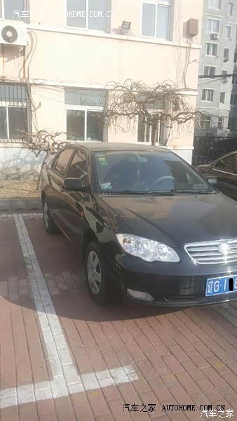 经济实惠，空间比一般紧凑车型要大特别宽敞，底盘高、通过性强。