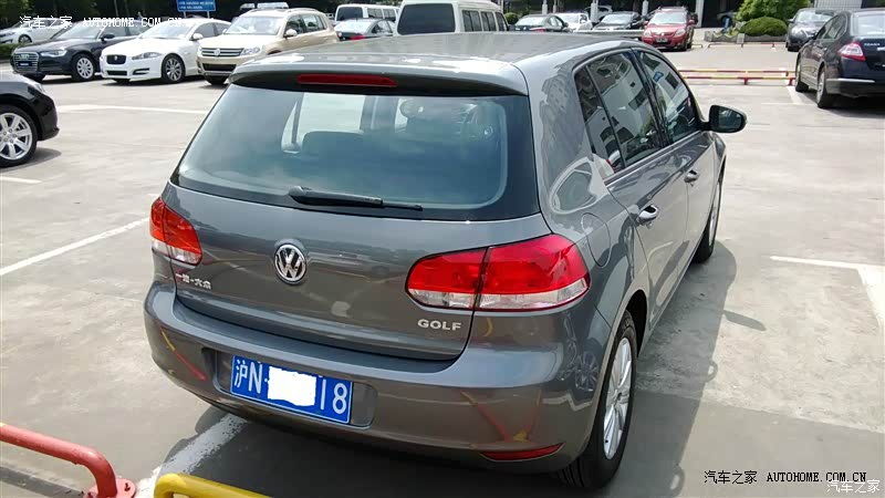 表现均衡的实用两厢买菜小车