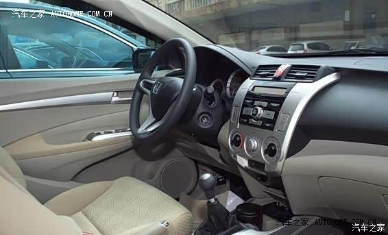 油耗低，且动力强劲，非常适合家用