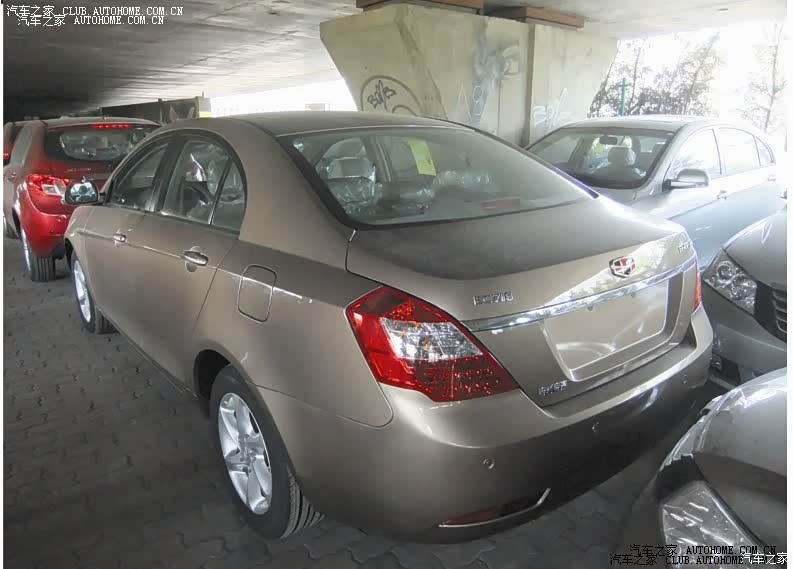 我用它跑长途、高速、市区和土路很顺手、有信心，从未出过故障。