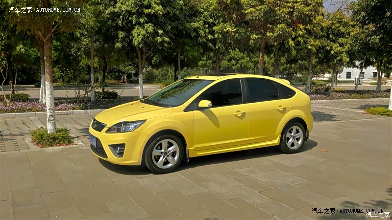 驾控自如，是一款老驾驶员喜欢的运动型美系家用车。