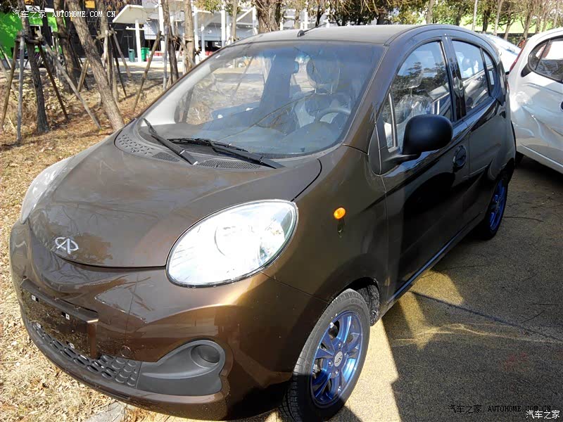 用车成本超级低，价格合适，性能强劲，续航也不错，后备箱小