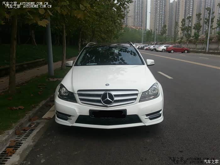 X格很高同时实用的一款高端品牌入门级旅行车