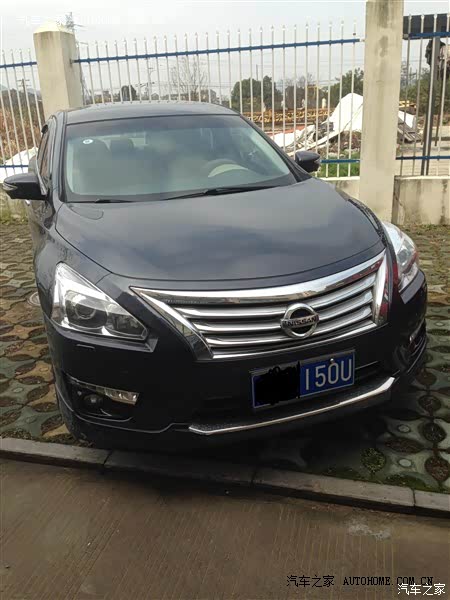 用车这么久还是挺喜欢天籁的，小缺点就异响，还有CVT变速箱娇贵